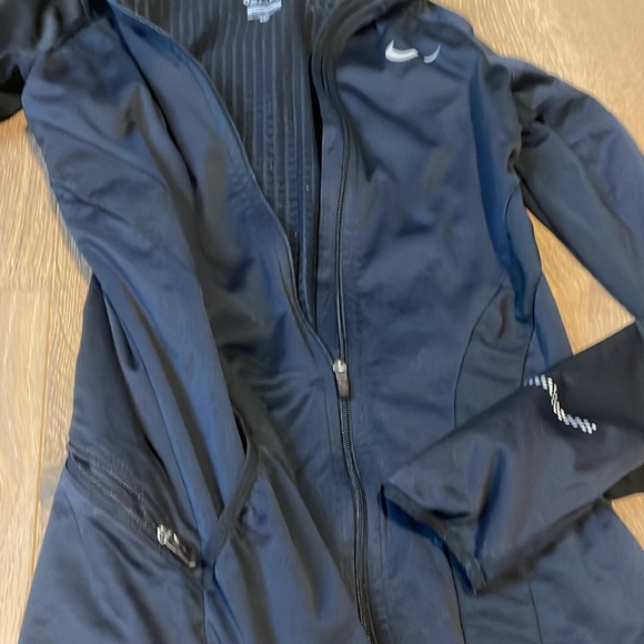 Nike dri fit zip sweater - Picture 4 of 4